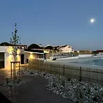 Les Pieds Dans L'eau 2 - Piscine Chauffee לה ברקרה