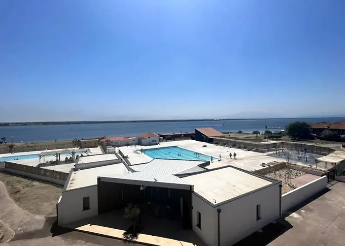 Les Pieds Dans L'eau 2